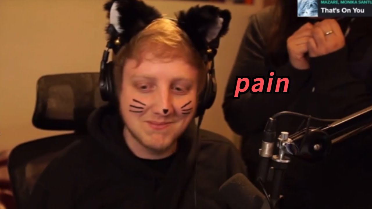 Philza with cat ears (catza)