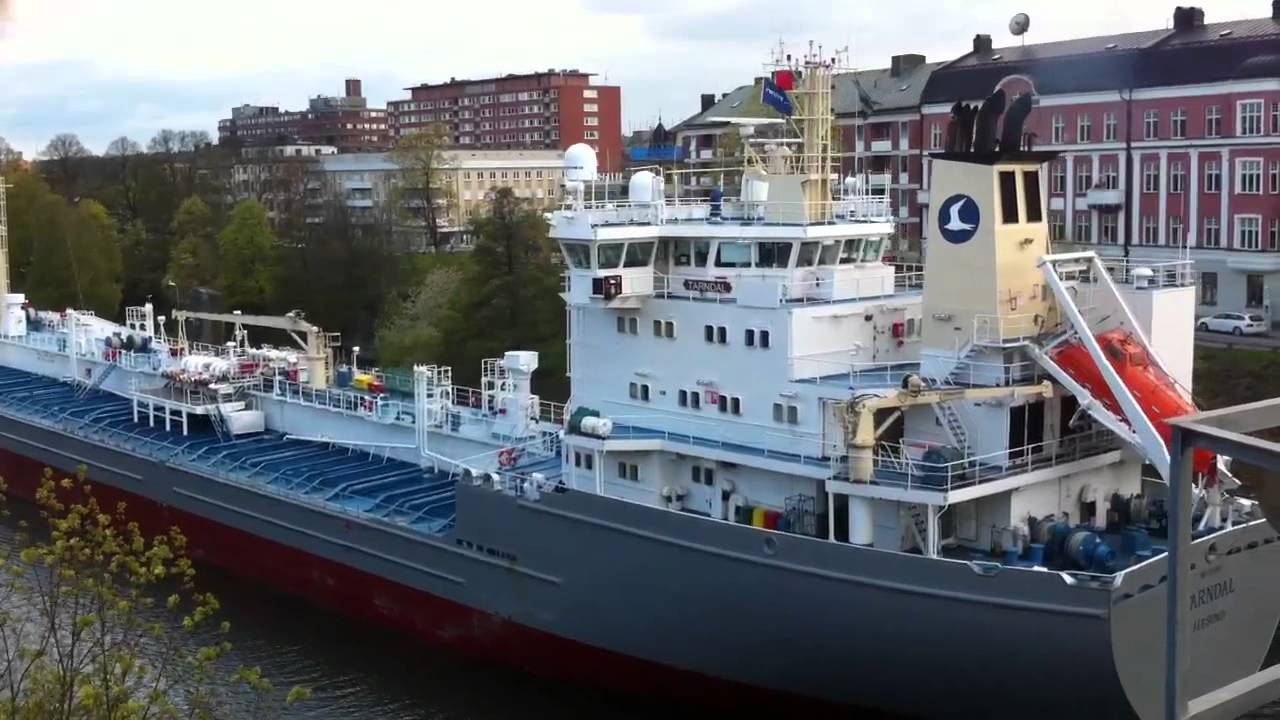 Bro&ouml;ppning i S&ouml;dert&auml;lje kanalen