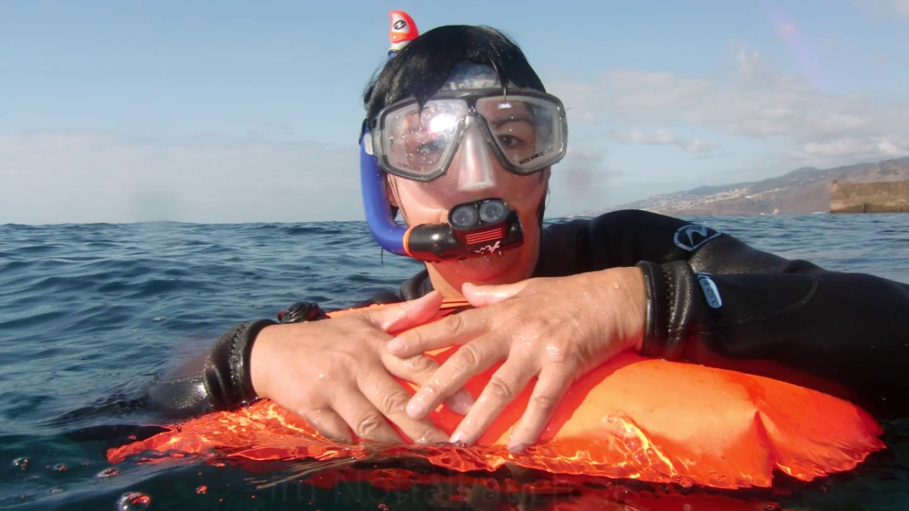 Wie verwendet man eine Tauchboje? Als Signalboje, Schwimmboje und Schleppboje!  Test auf Madeira.
