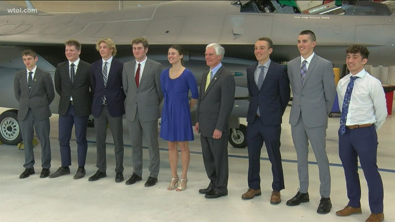 Local students recognized for military academy acceptance