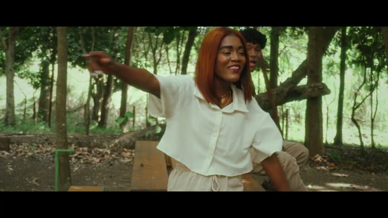 Ana Pau ft Esteban Music - mientras sanas (Video Oficial)