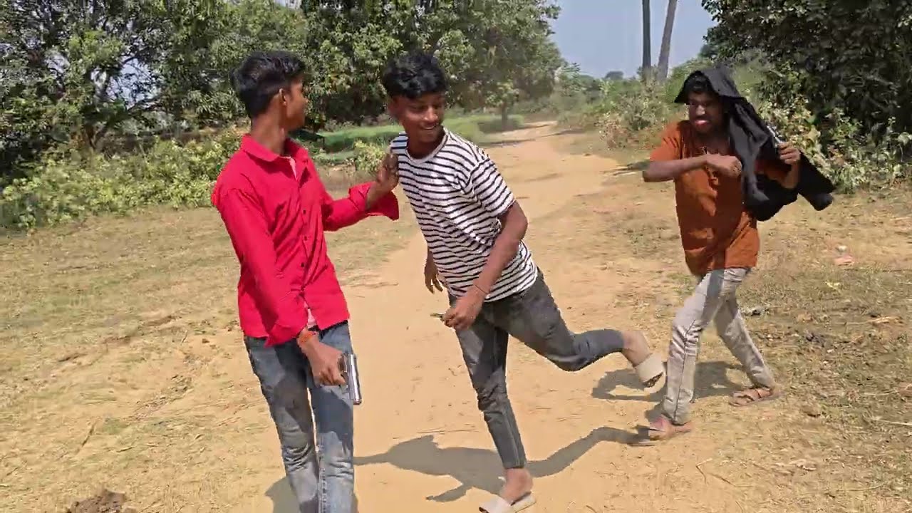 Aryan Kelvin comedy video Aise Dost Sabke Paas Hote Hain🤣👉#comdy #viral #youtubeshorts 