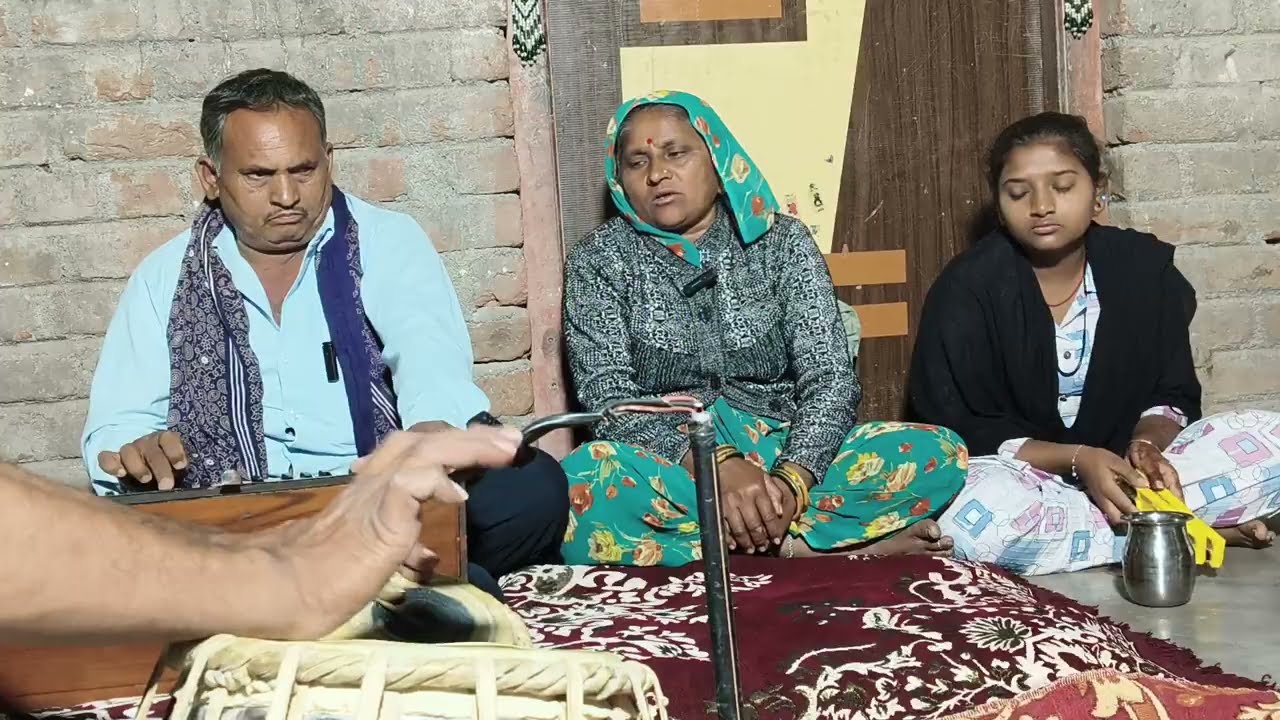 હંસાબેન સાકરીયા ના કંઠે જોરદાર વાણી બોટાદમાં કાળુભાઇ ને ઘેર ખોડીયાર નગર ર