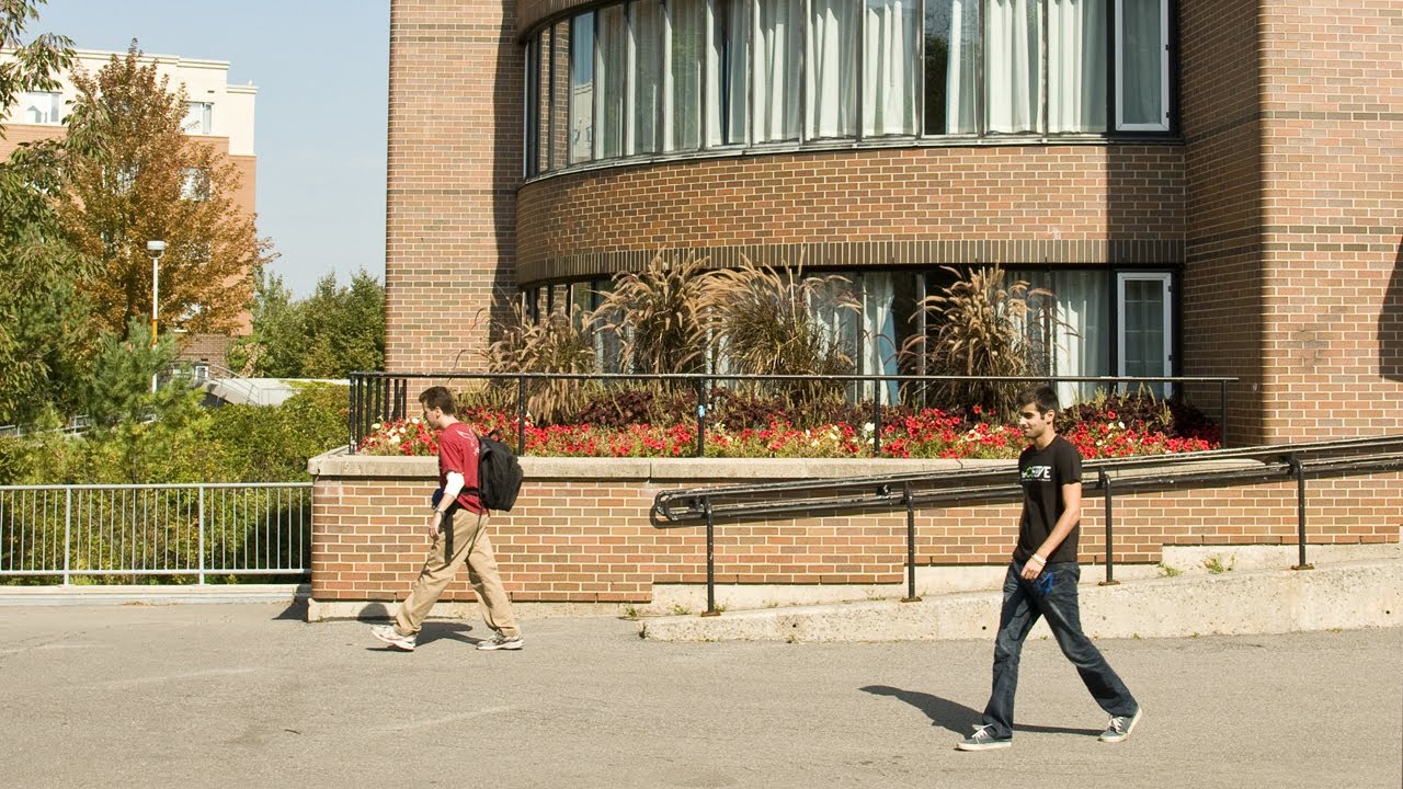 Stormont and Dundas Tour - Carleton University