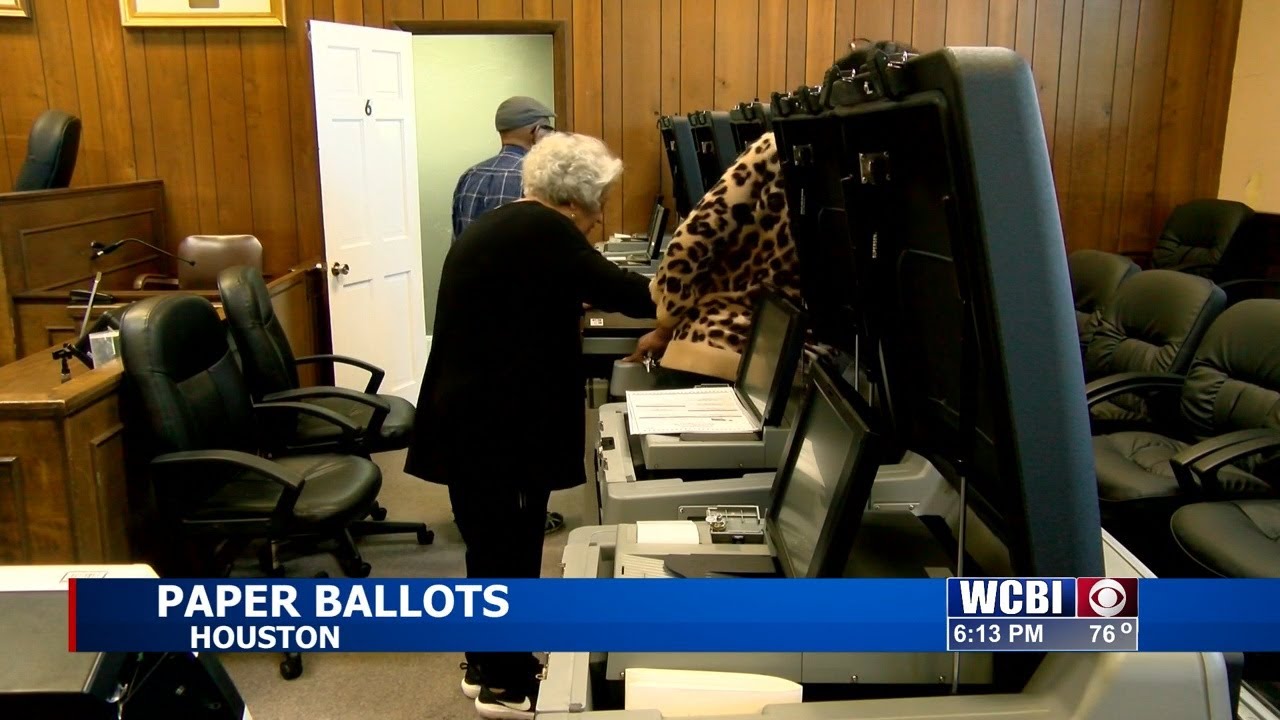 Voting machines will produce paper ballots.