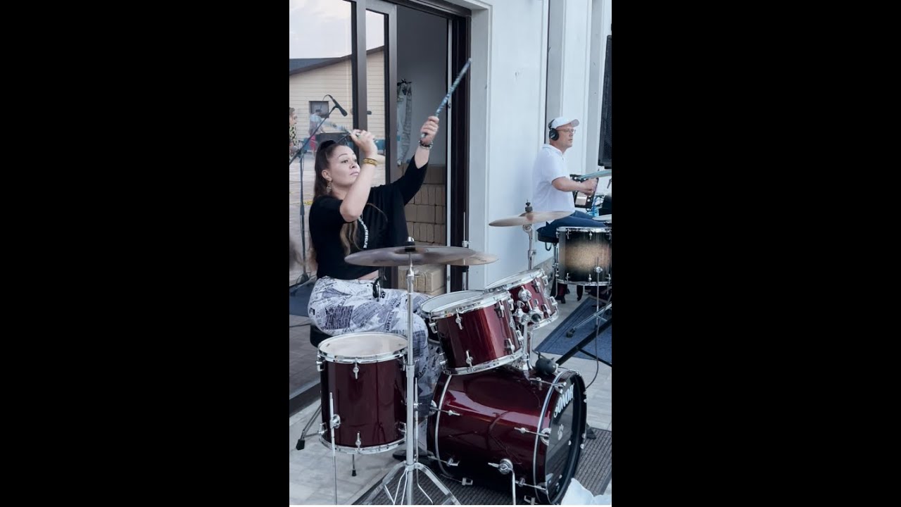 Drum Battle - Преподаватель и Ученик - интерактив с гостями