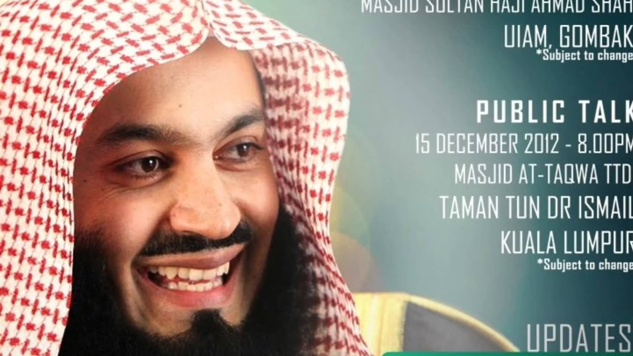 Mufti Menk imitating sheikh Hudhaify in Fajr Salaah