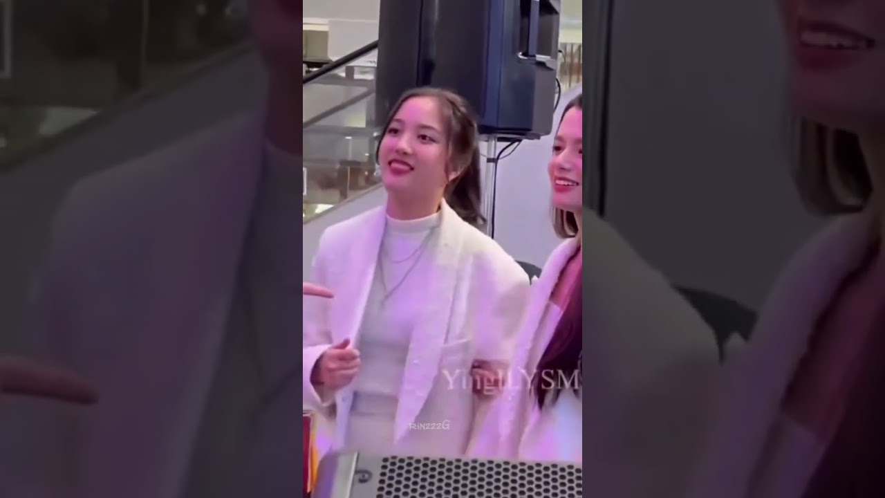 STUBBORN GF vs UNDER'STANDING THAI GF🤭😂 #beckyarmstrong #srchafreen