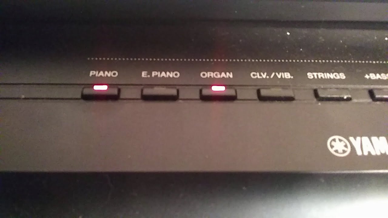 Yamaha P-125  Layering Two Voices