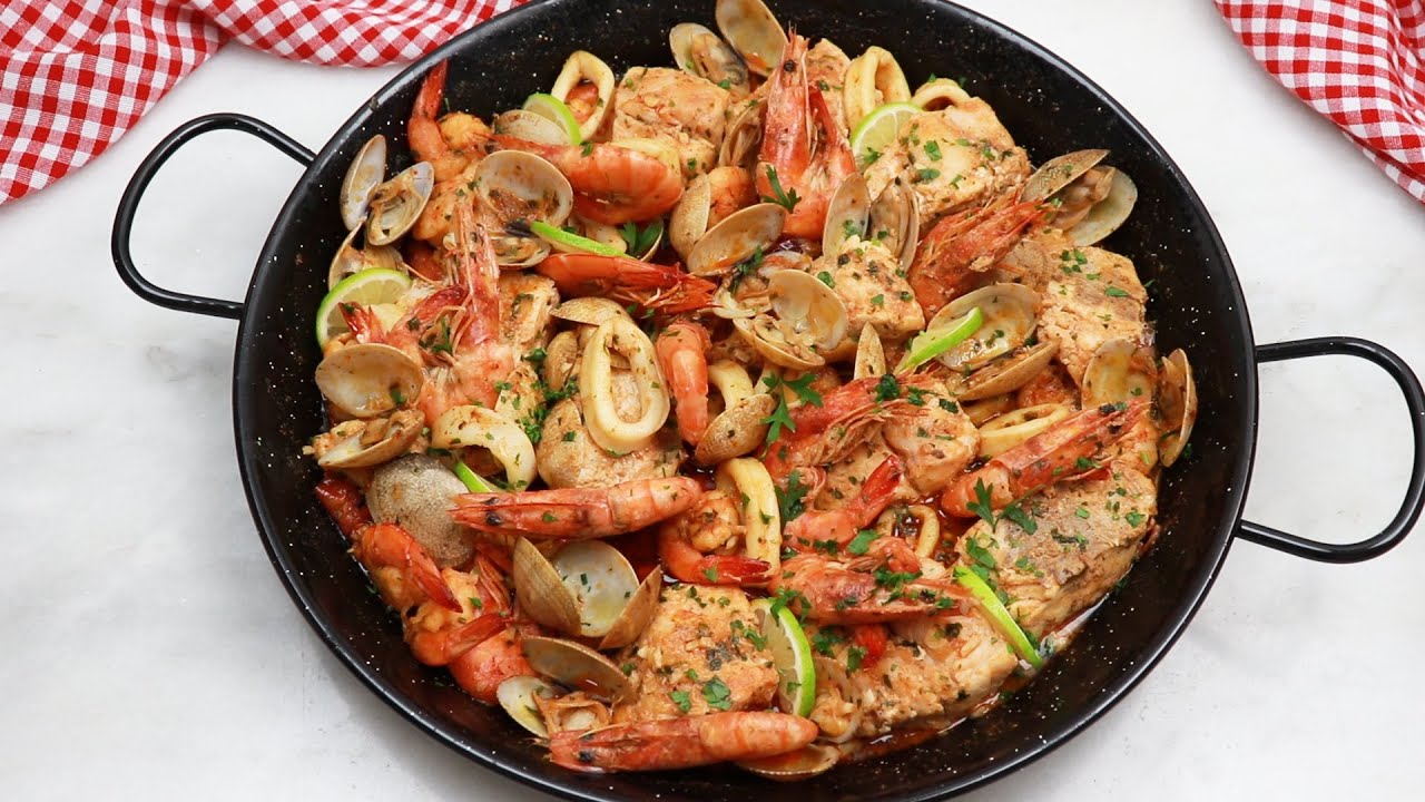 عشاق البايلا🥘اين انتم ؟زارزويلا دي بيسكادو الطريقة الصحيحة للمطاعم الاسبانية