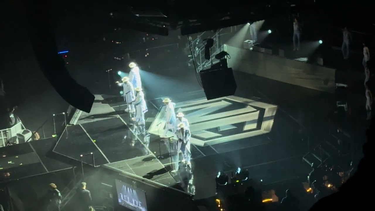 New Edition, Toni Braxton, and Boyz ll Men Live Intro