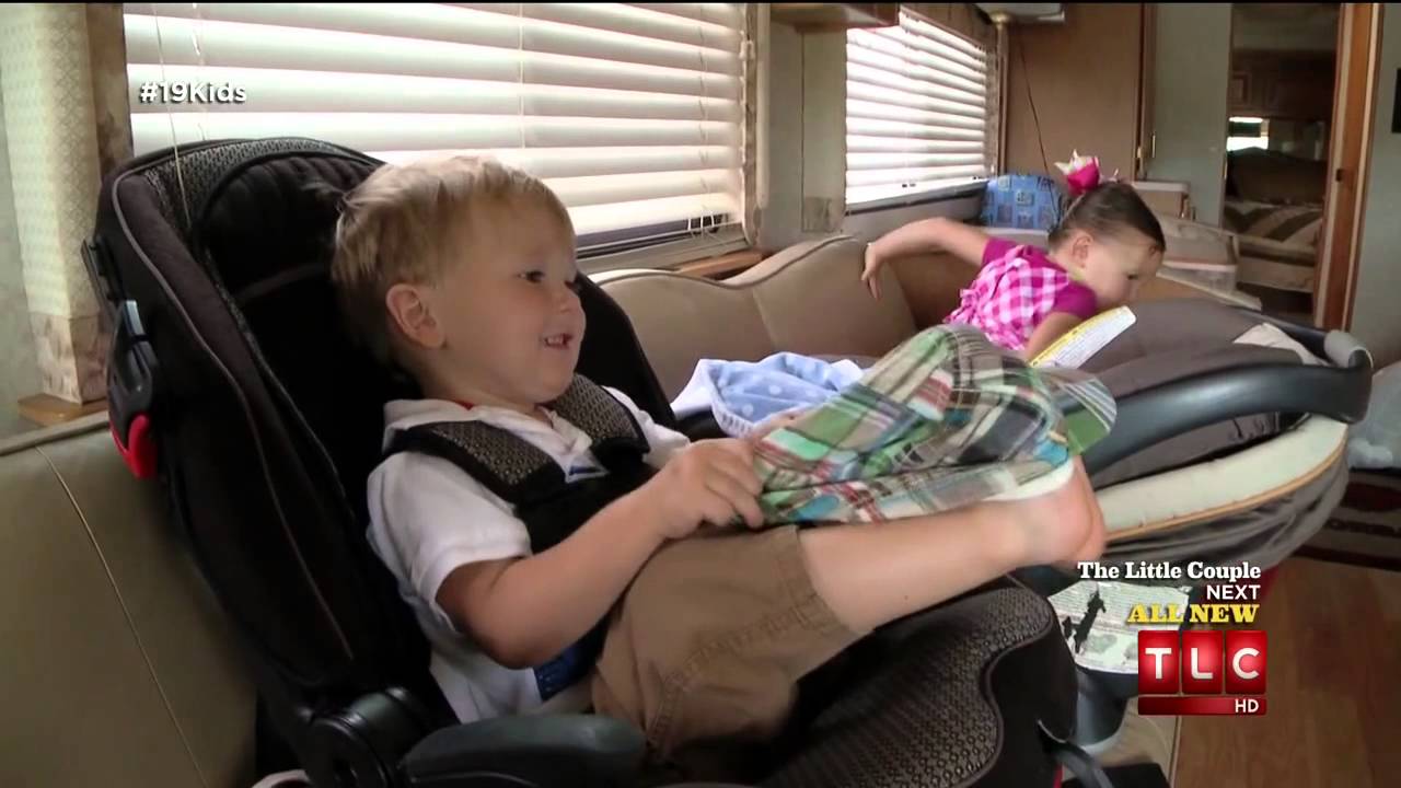 19 Kids and Counting S12E01 Big Changes Part 8/9