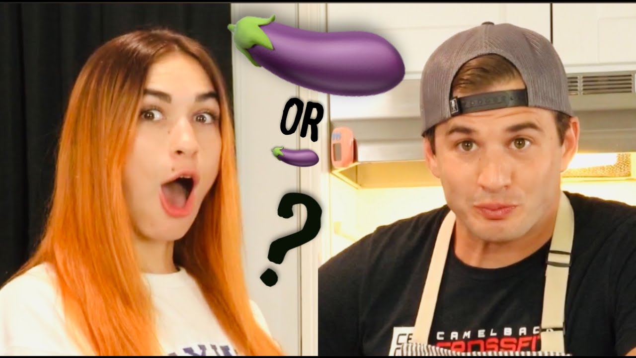 Does Size Matter with Delilah Day!