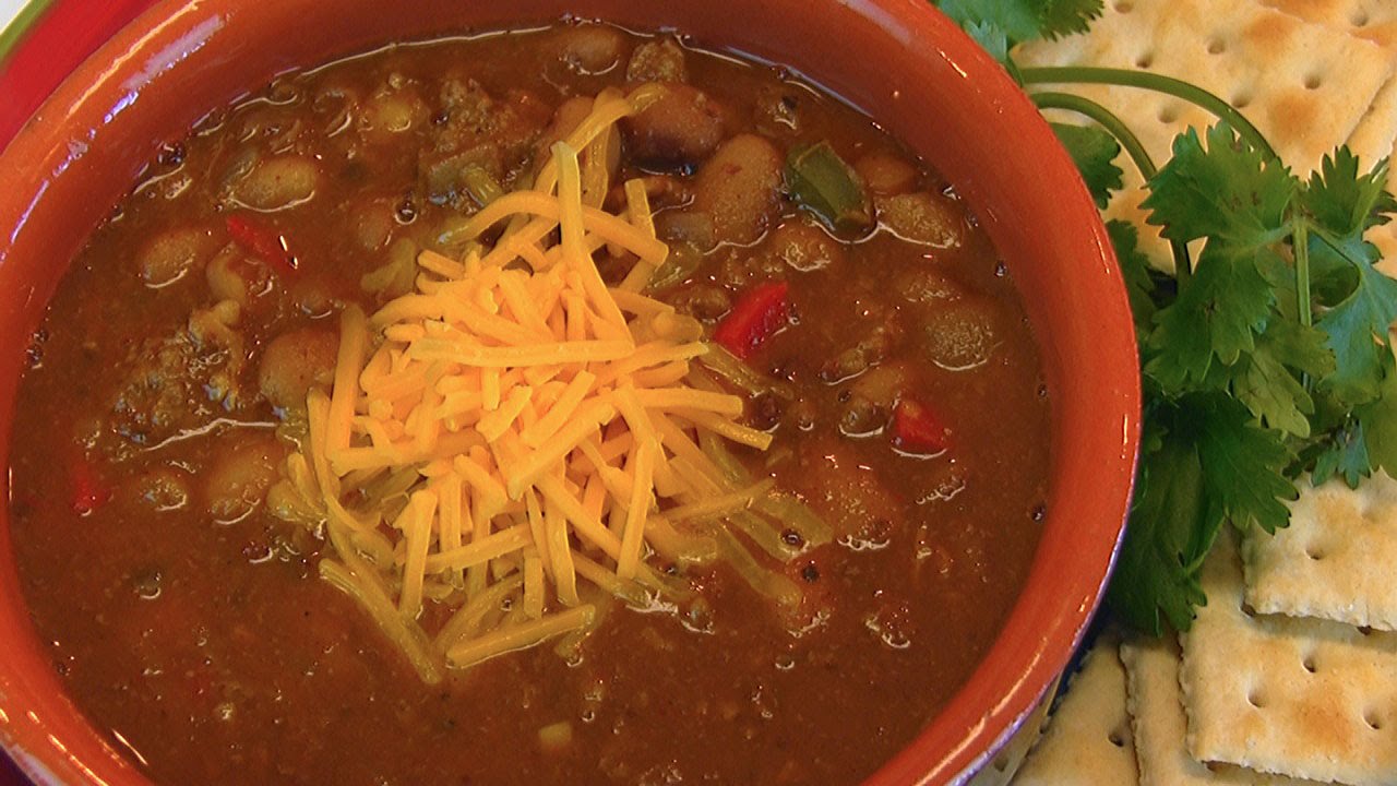 Betty's Hearty Chili  --  Leftovers Series (3)