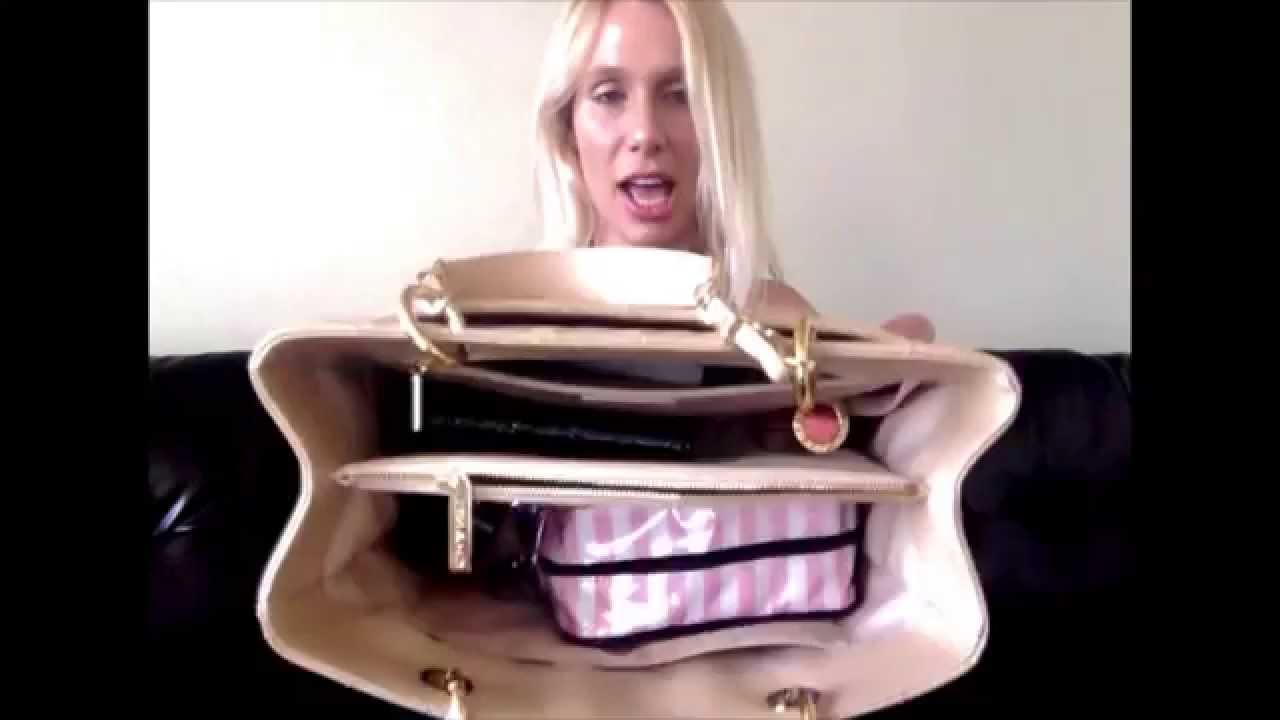 CHANEL GST REVIEW AND WHATS IN MY HANDBAG
