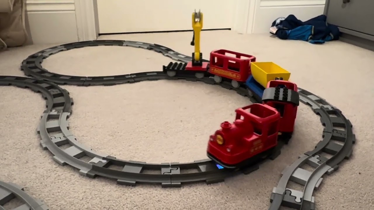 Duplo Train Track only curves large track