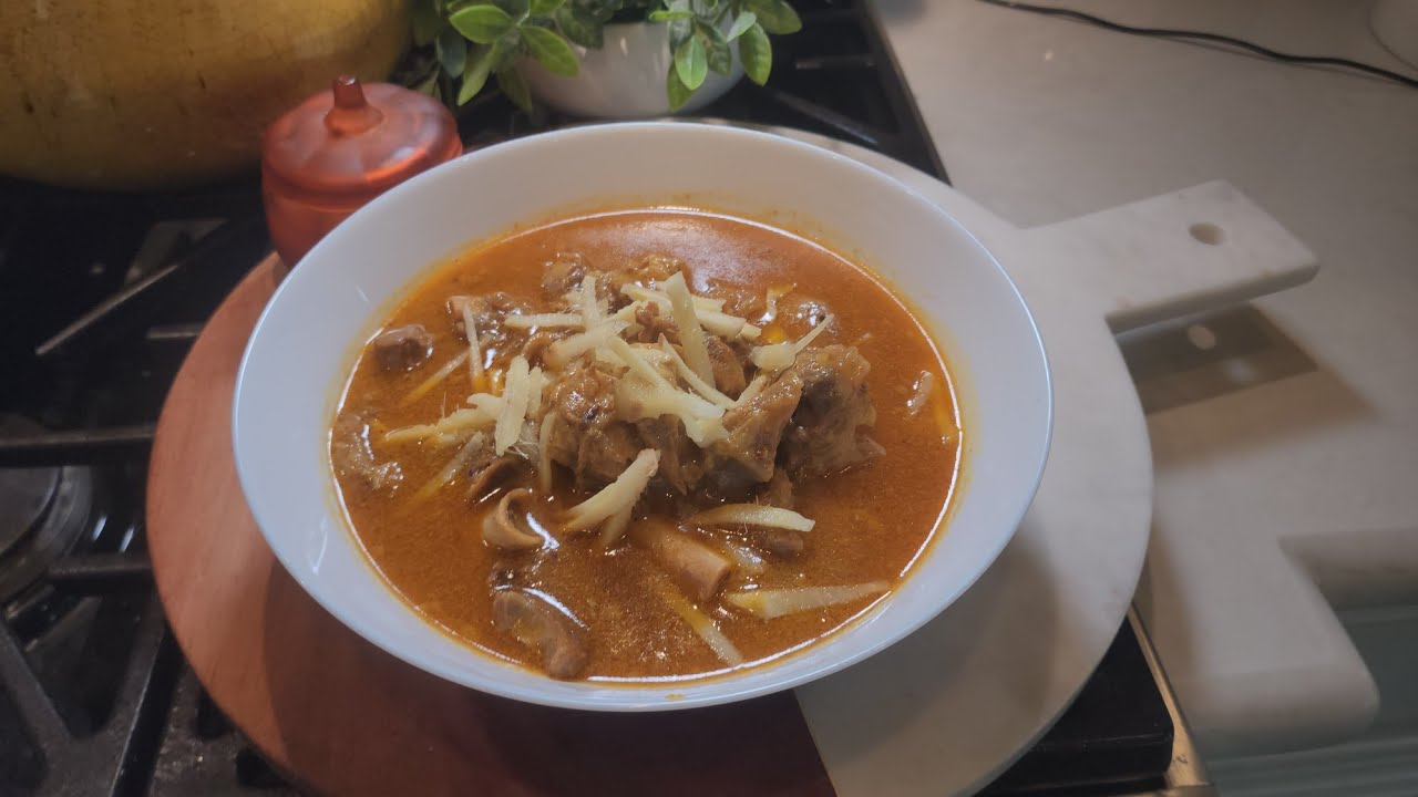 Mutton Kunna Gosht Recipe || Authentic Mutton kunna with Paye in Clay Pot