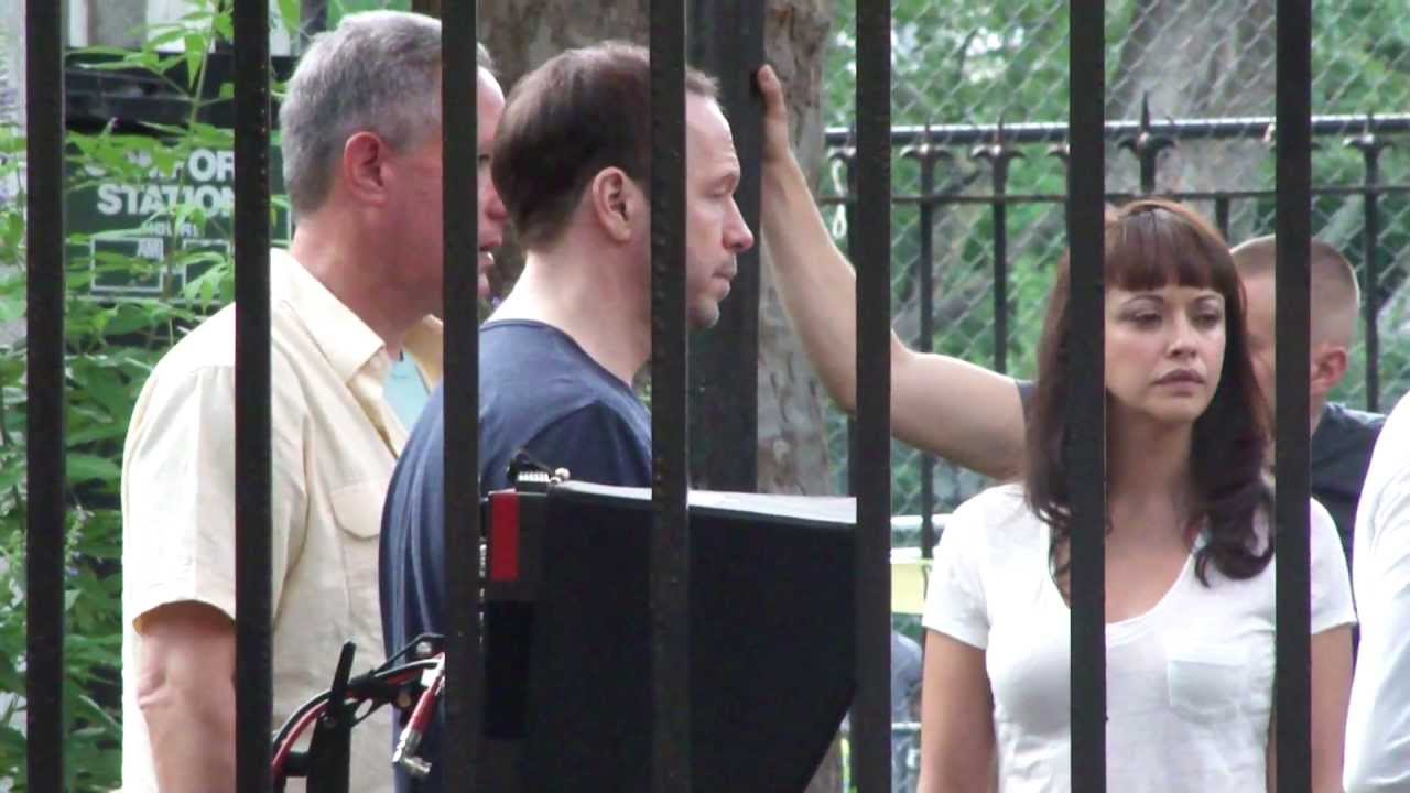 @DonnieWahlberg rehearsal #BlueBloods S4 @ Columbus Park