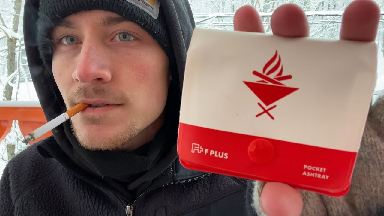 I Bought a $3 Portable Ashtray in Japan. It Was 100% Worth the Money.