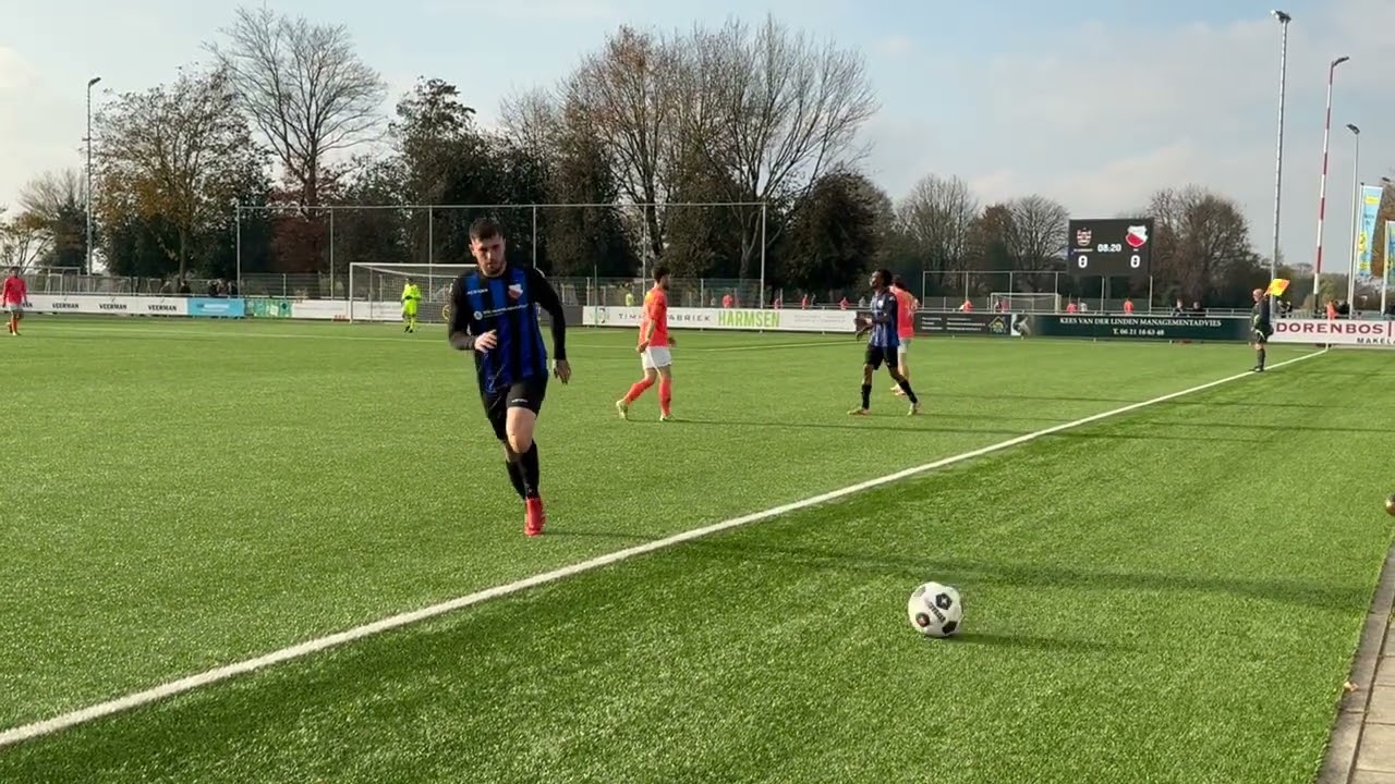 SV Loosdrecht 1 tegen HVC 1 op 8 november 2025