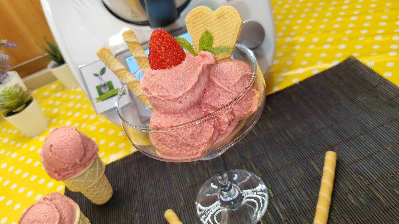 Gelato veloce alle fragole per bimby TM7 TM6 TM5 TM31 TM21