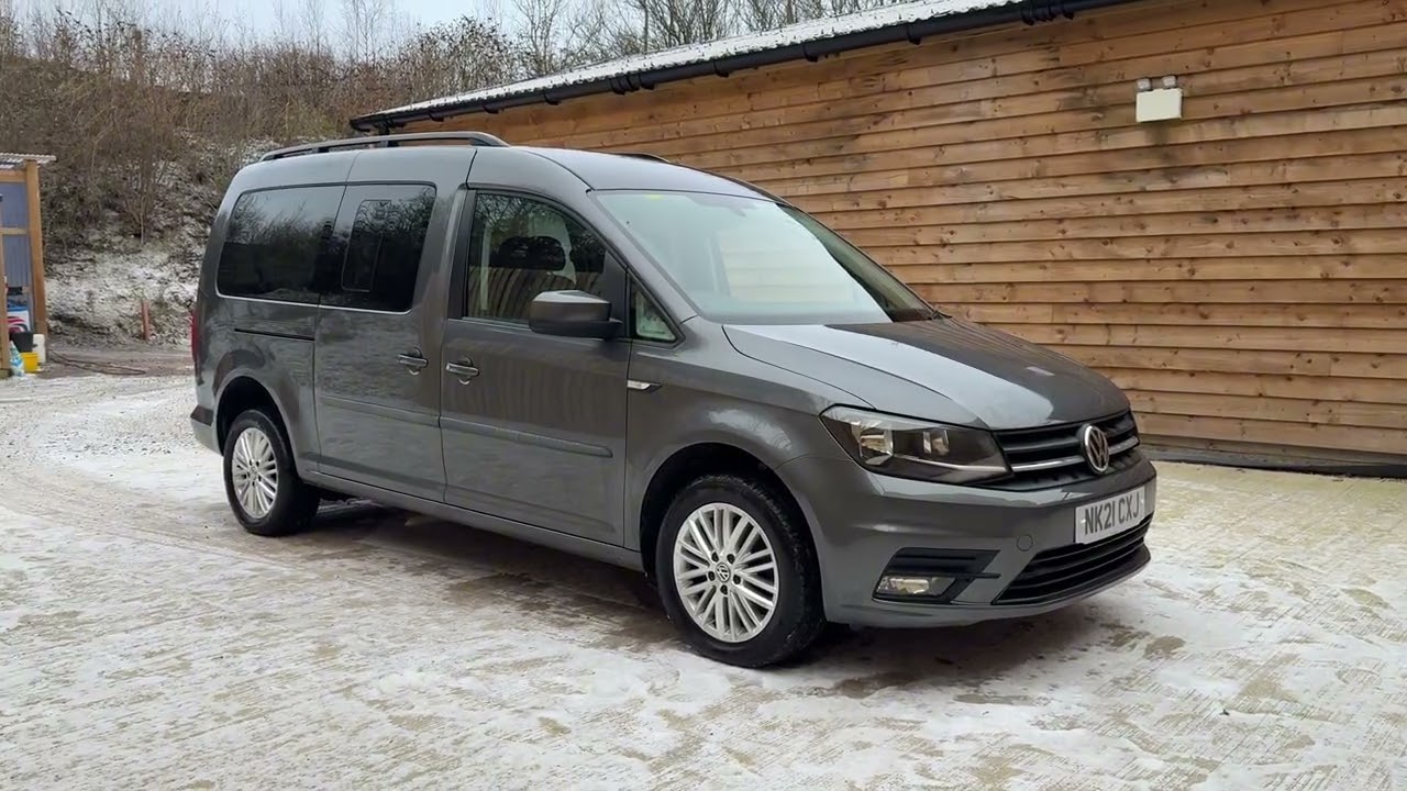 NK21 CXJ GREY VW CADDY WAV