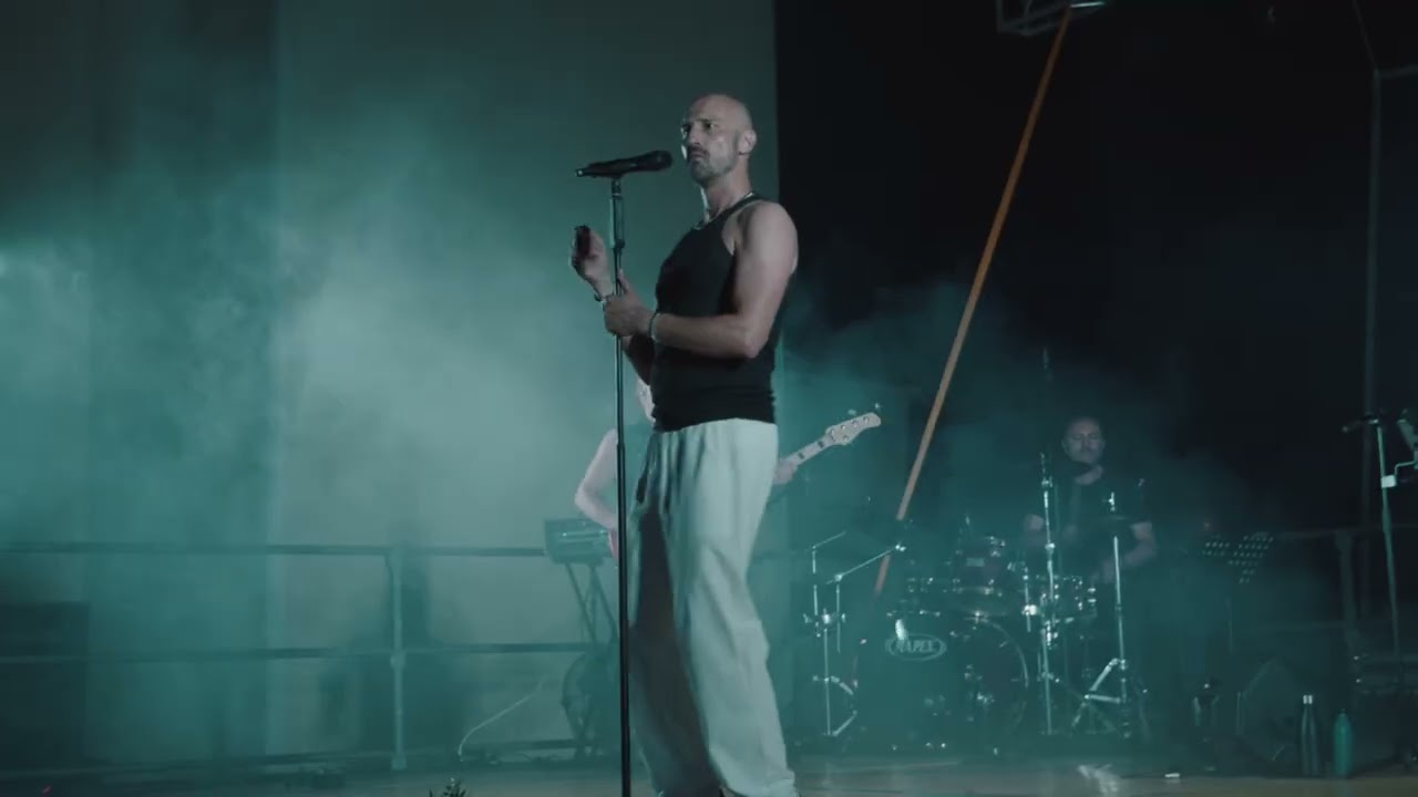 Mengoni Tribute Band: NO STRESS e MASTASERA