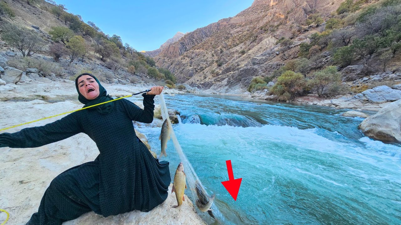 The Adventure of a Nomadic Woman: Tuba Goes Fishing in the River