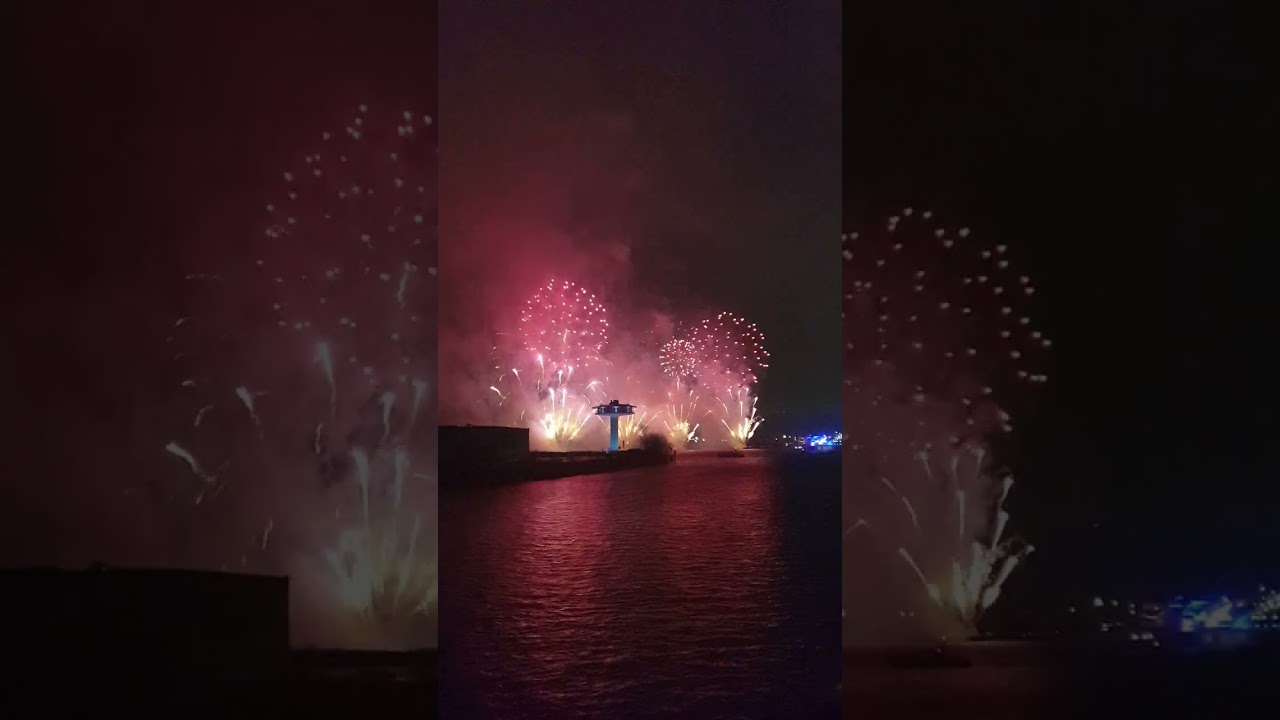 Hamburg Silvester Feuerwerk 2025/2026