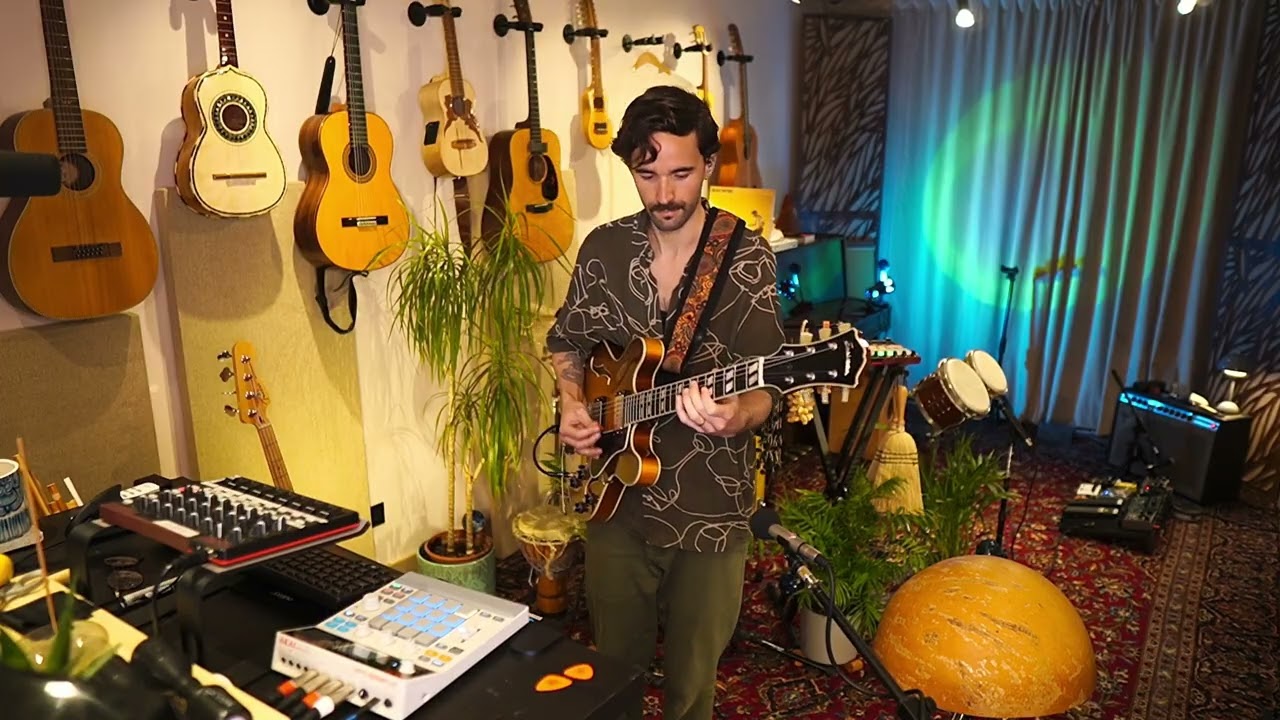 24 min Guitar Meditations - Live Jam Session 0011 - Gizmo Varillas