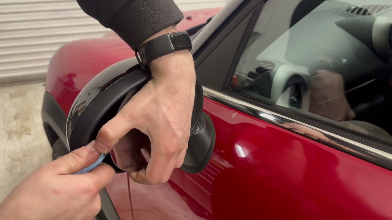 Door Mirror Glass Removal - Mini Countryman R60 - How To DIY