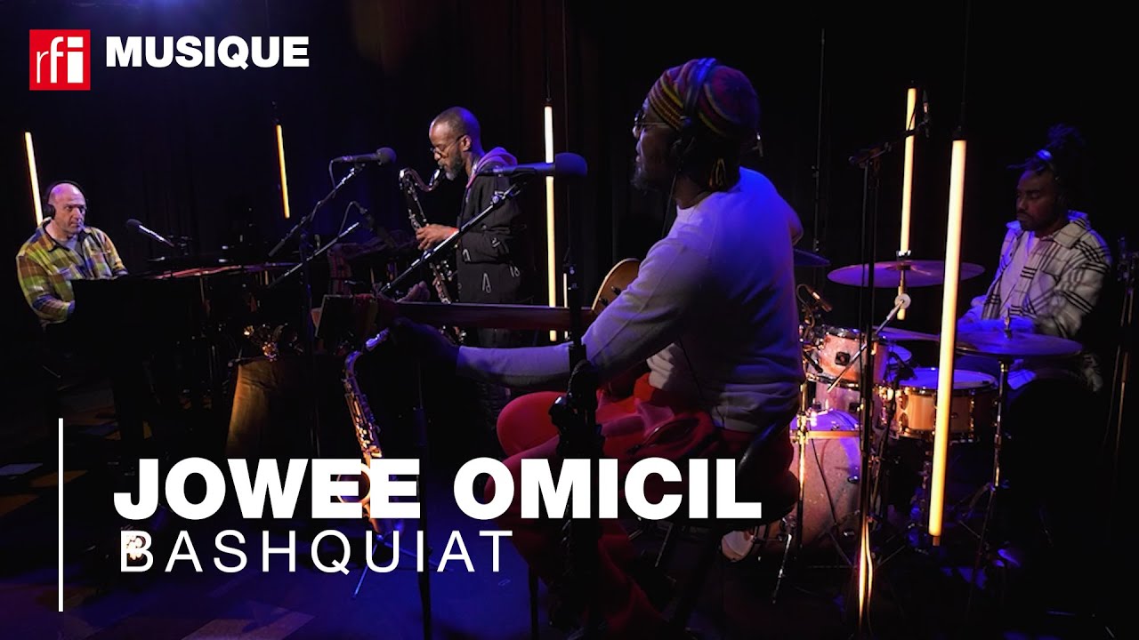 Jowee Omicil interprète 