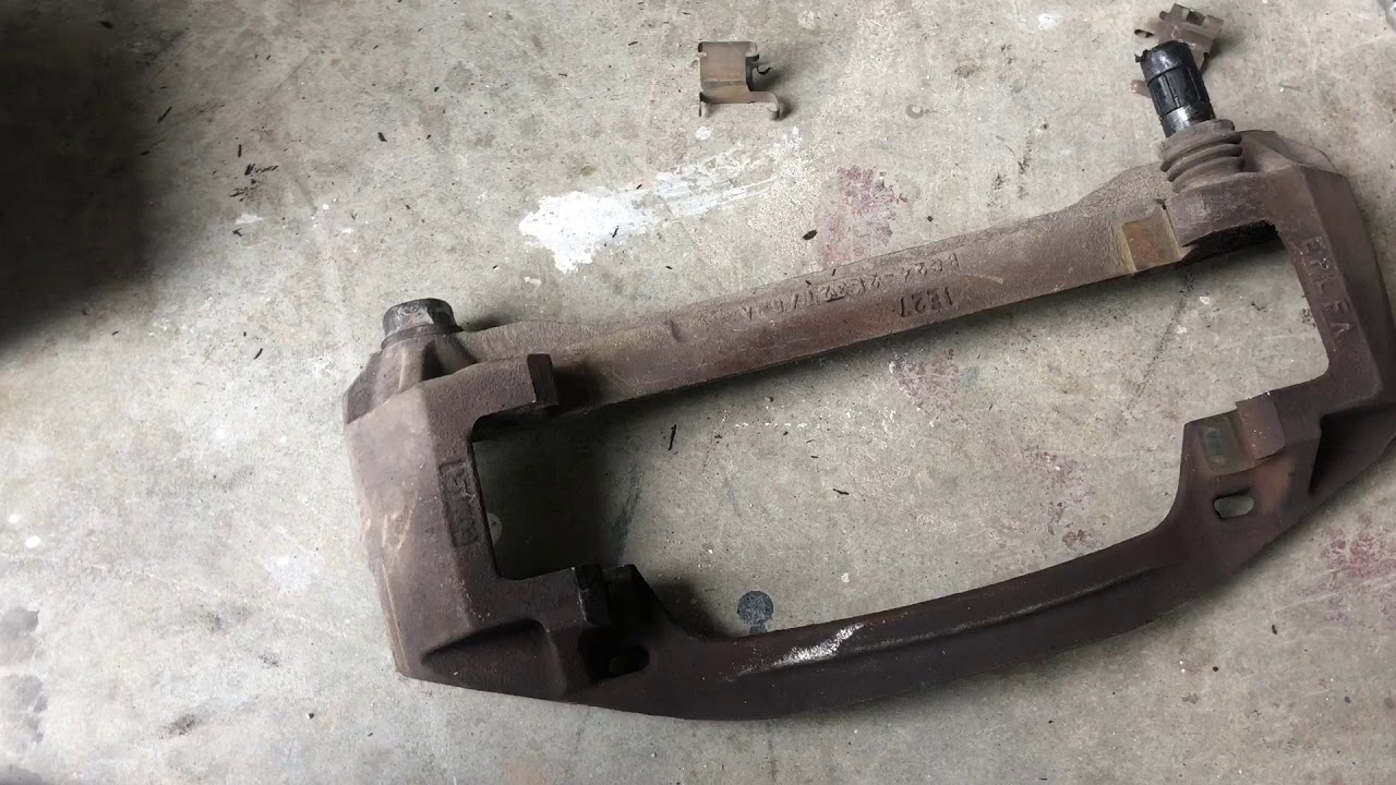 2011 Ford E 150 4.6L Rear Brake and Tie Rod End