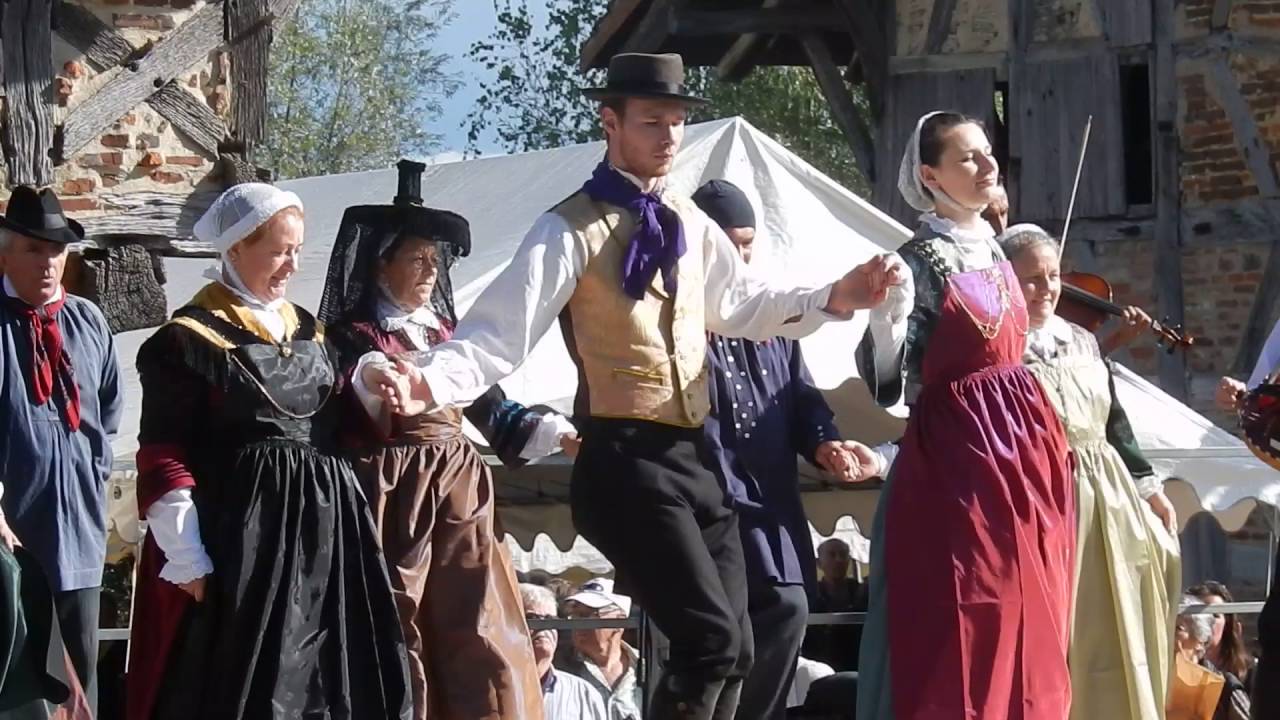 Folklore Bressan (Ain_France) _1