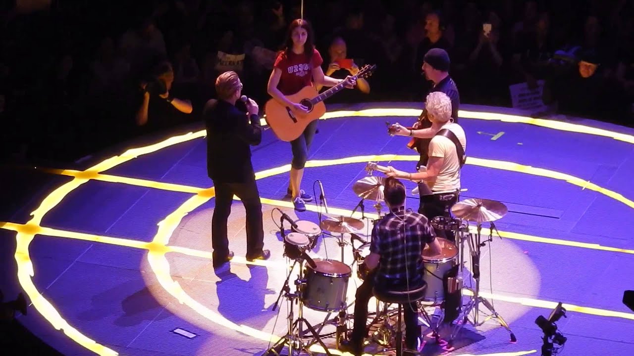NEW! HD  U2 brings fan Stephanie on stage for Angel of Harlem & All I Want is You.  Toronto 07/07/15