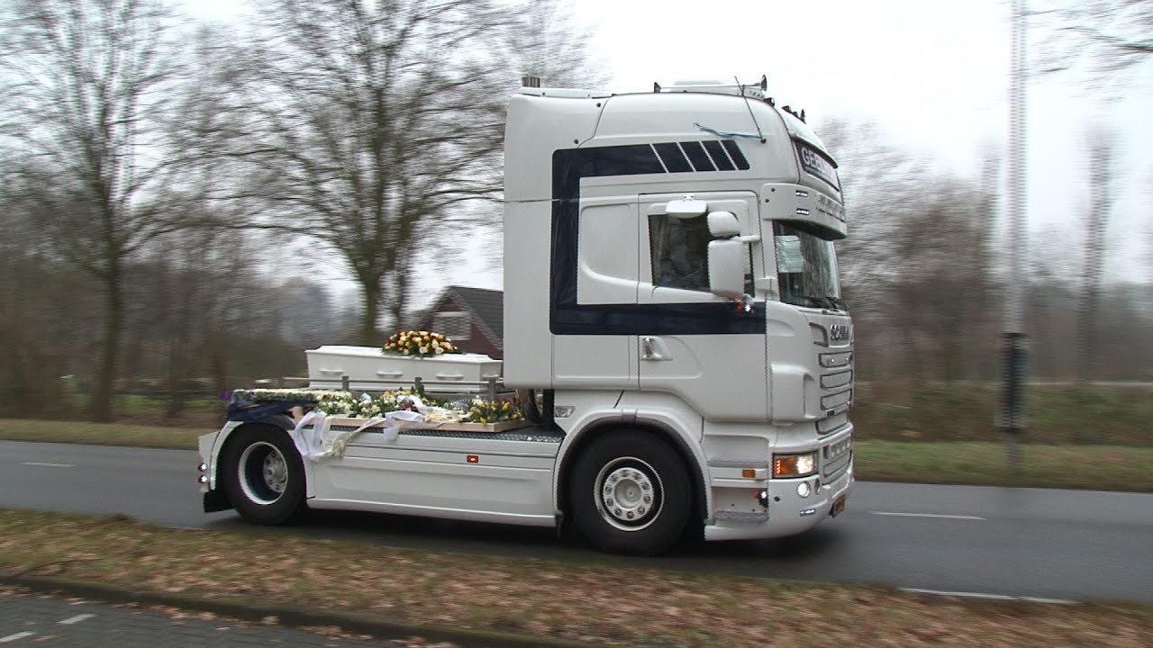 Uitvaartstoet