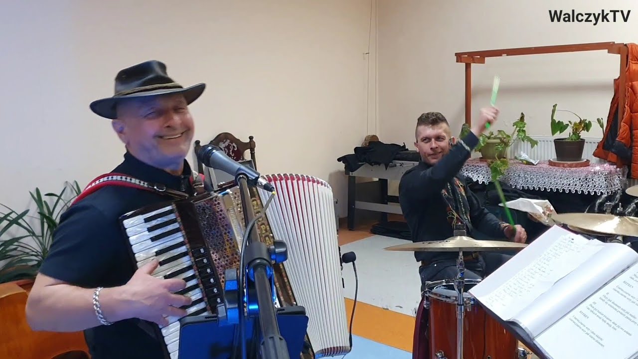 NIEPOTRZEBNA JEST MI TWOJA MIŁOŚĆ I TY liryczny utwór Kapeli BURSÓW na zabawie ostatkowej w Pawłowie