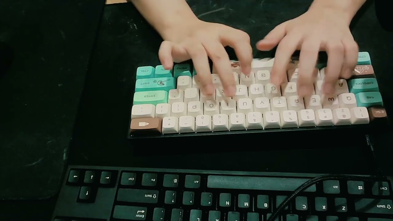 gk61 gat yellows + gummy o ring mount