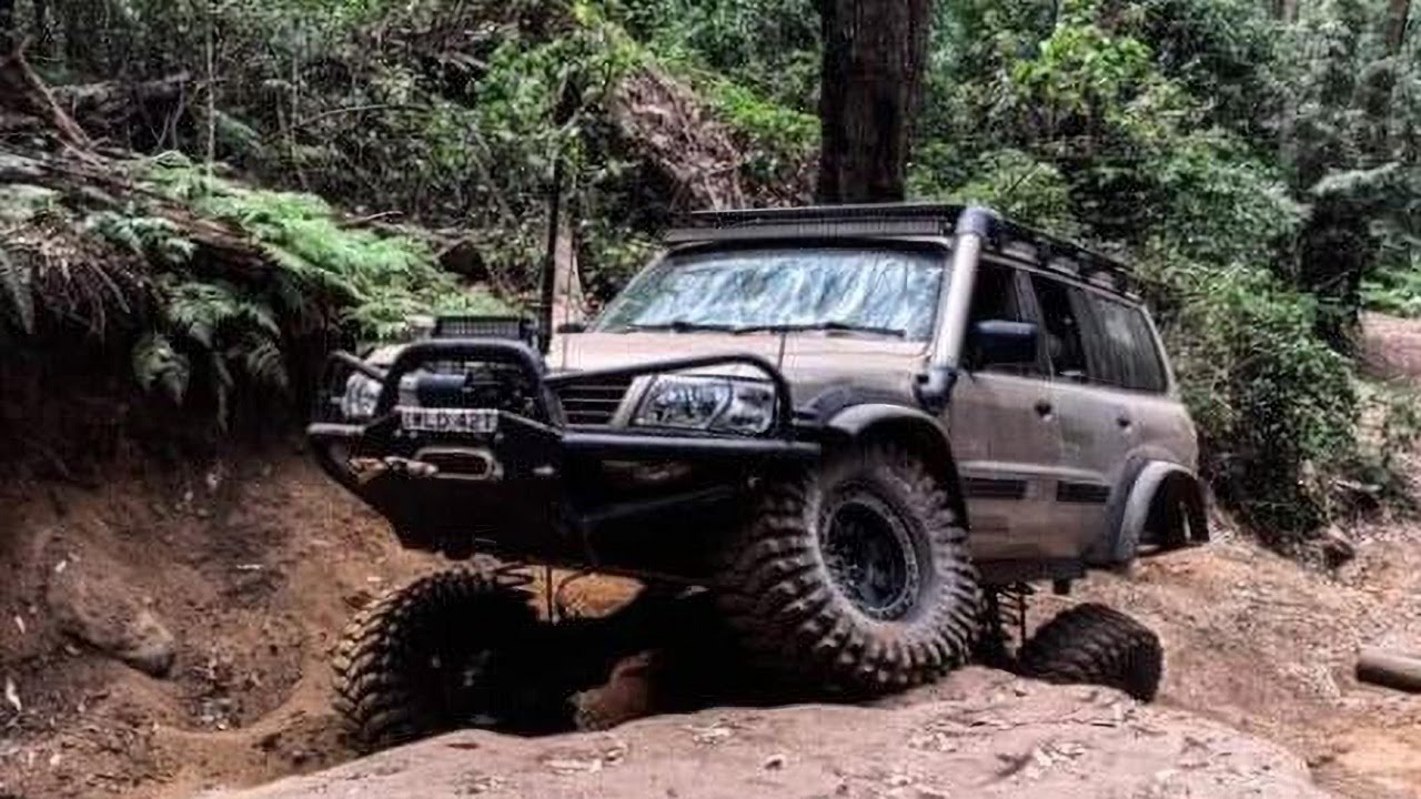 Crazy Offroad Fails❌ & Wins 🏆 Hilarious and Crazy 4x4 Off-roading