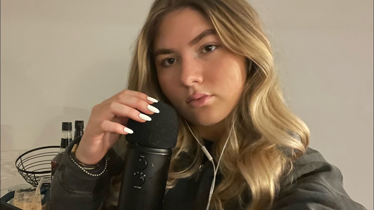 ASMR- Geh ins Bett😴 (Deep Whispering, Tapping)
