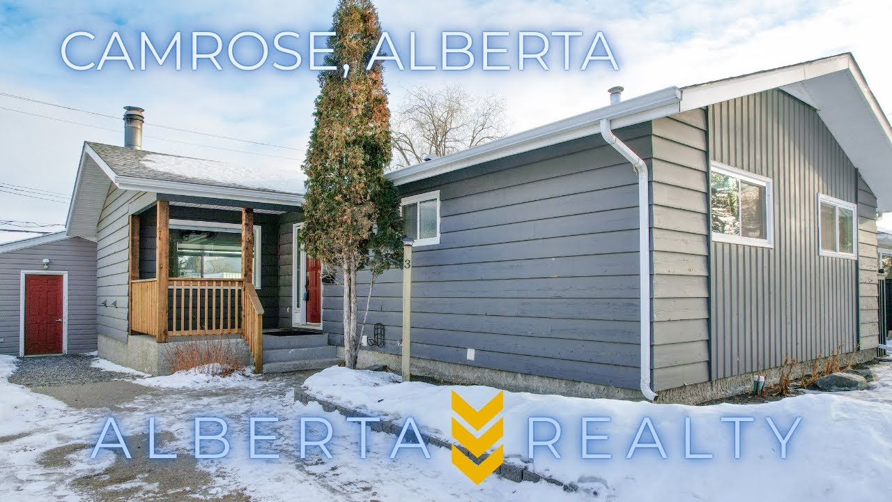 ALBERTA REALTY: Blue Bungalow in Camrose, Alberta