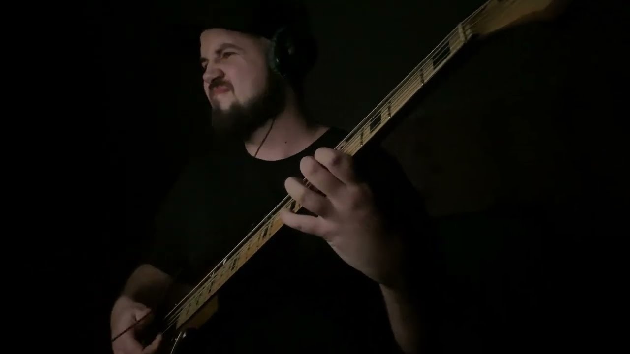 Rush - Tom Sawyer (Bass cover)