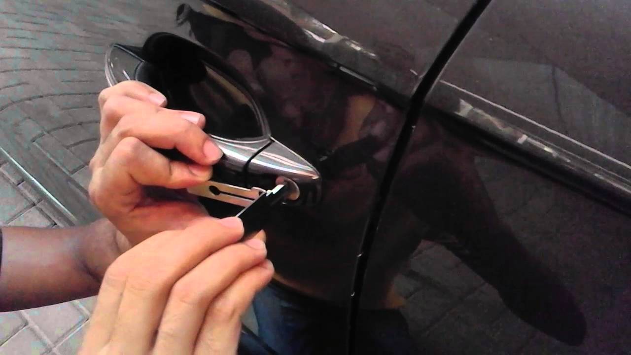2014 Audi Q7 Door Unlock - موديل 2014 Q7 فتح سيارة آودي