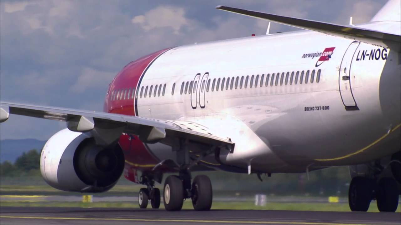 Time-lapse: Take offs, taxi and landings at OSL