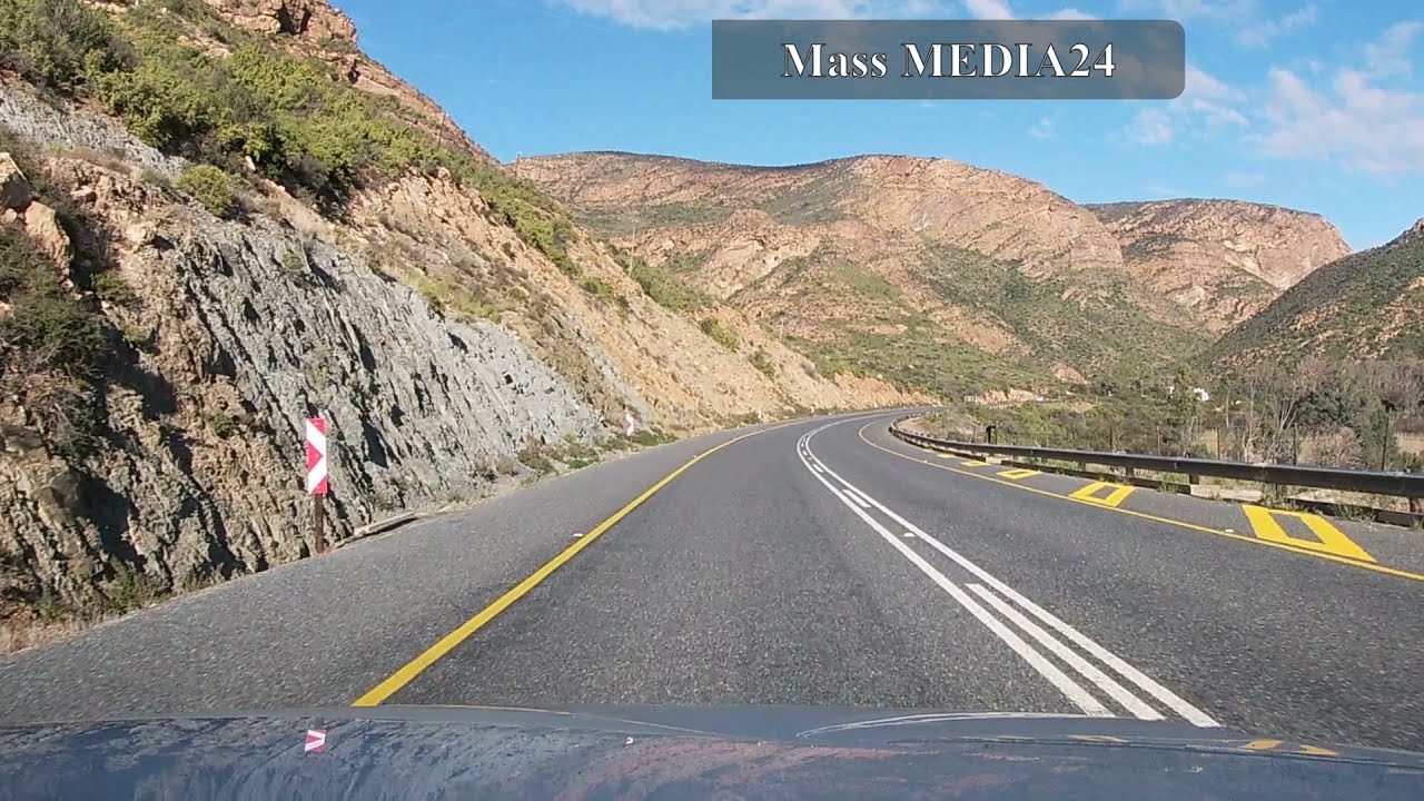 CALITZDORP TOWN DRIVING TO HUISRIVER HALFWAY - WESTERN CAPE - SOUTH AFRICA.