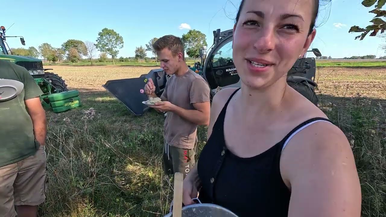 COŚ PIĘKNEGO.. 400 TON WAPNA ZA NAMI - OBIAD NA POLE OD ŻONY 