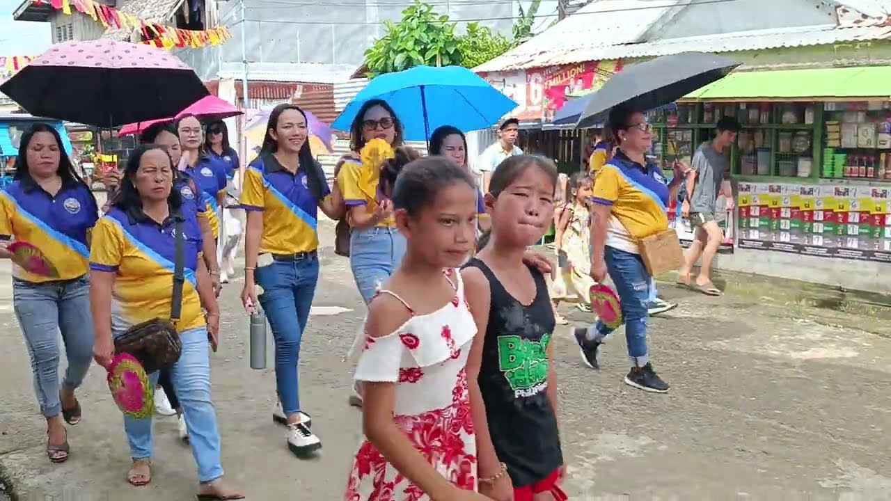 Parada ng mga mag-aaral dito sa Giporlos Eastern Samar!