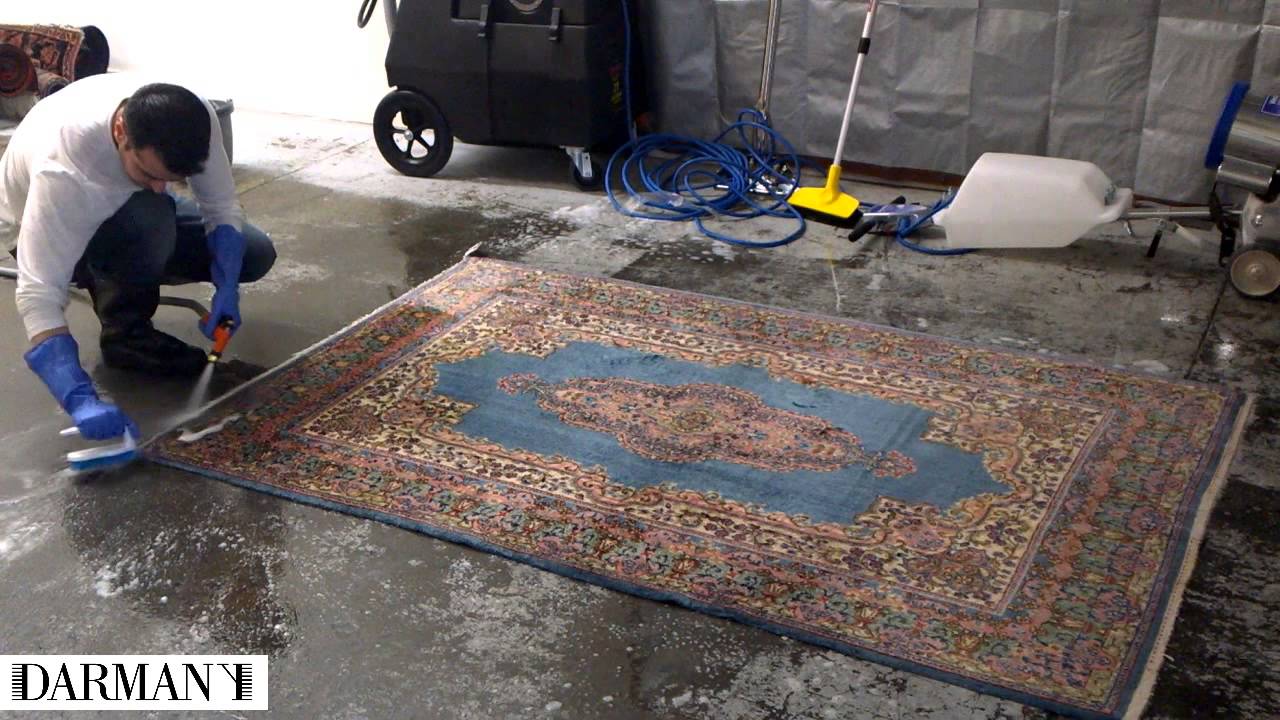 چگونه فرش خود را بشوییم