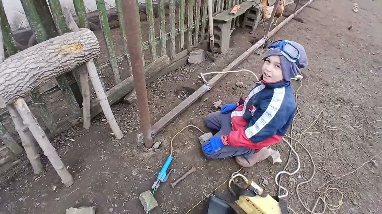 Дійшла черга і до нього(Підпишись та підтримай.Дякую.)Далі буде...