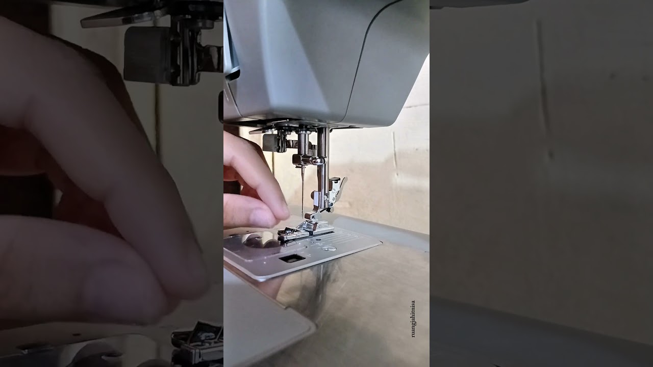 cara mengganti sepatu mesin jahit portable #shorts #tutorialmenjahit #mesinjahitportable #sewing